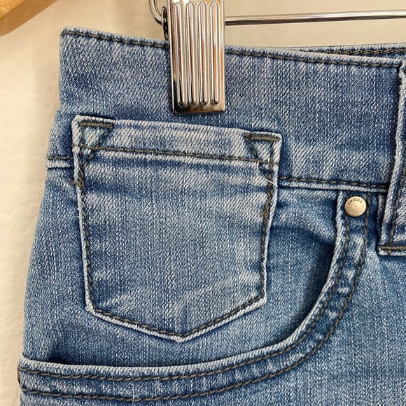 Chico's Platinum • Washed Blue Curvy Ankle Cropped Jeans - Picture 3 of 11